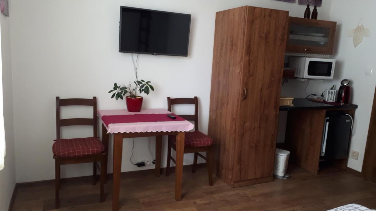 Ubytovanie Na Sukromi Vel'ka Lomnica Esterno foto